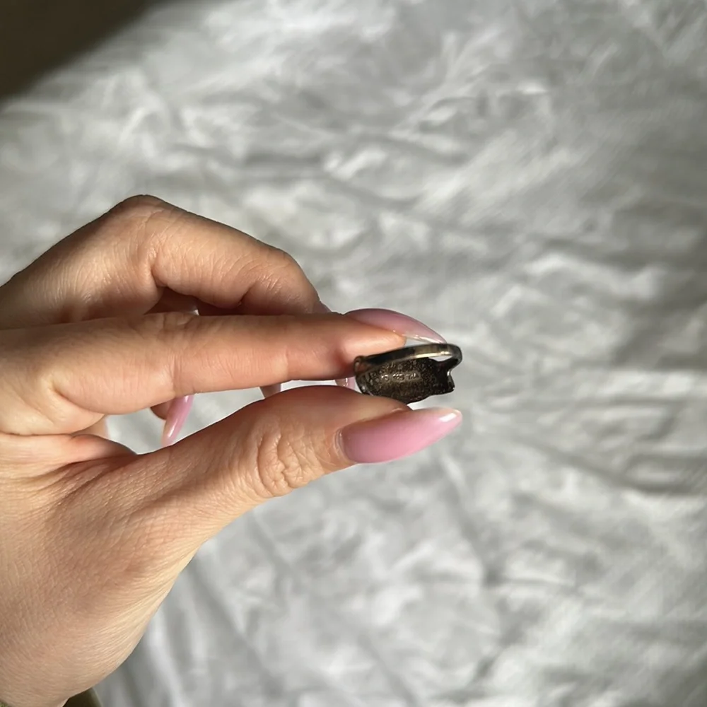 Sterling silver and abalone ring